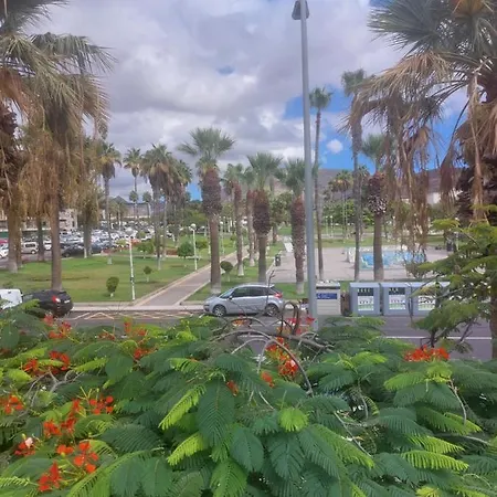 Margarita Con Piscina En Playa Honda, Playa Americas Apartment *