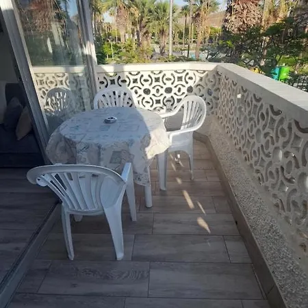 Margarita Con Piscina En Playa Honda, Playa Americas Апартаменты